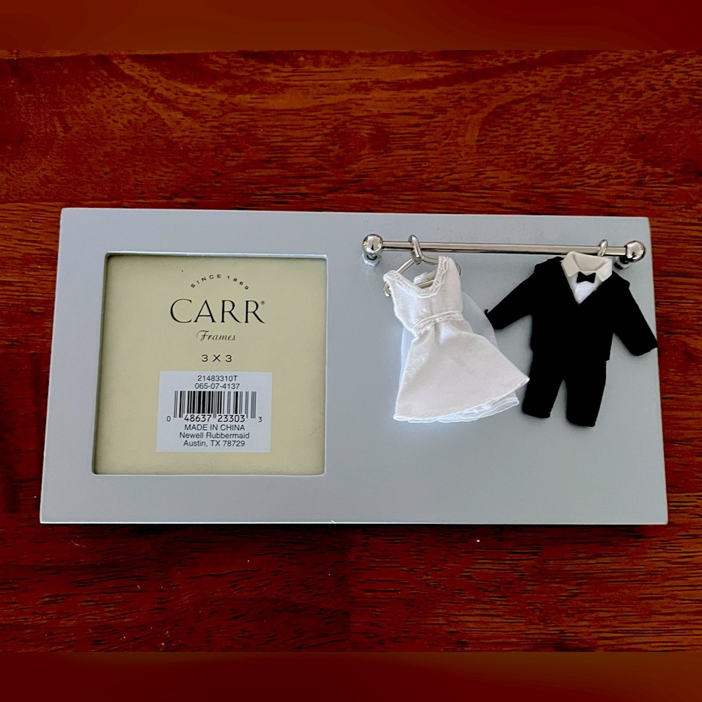 Wedding picture frame